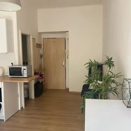شقة Cozy Apt Near Castle *