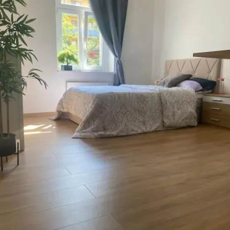 شقة Cozy Apt Near Castle براغ
